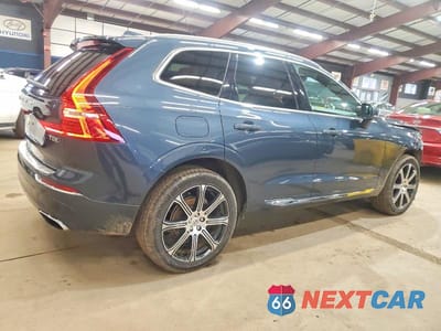Trzecie zdjęcie samochodu z tyłu: 2020 VOLVO XC60 T5 INSCRIPTION VIN:YV4102RL2L1424823 - miniatura
