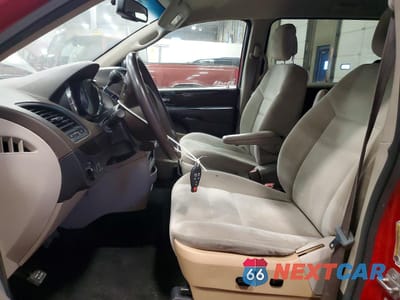 Zdjęcie 7 z 13 samochodu: 2016 DODGE GRAND CARAVAN SE VIN:2C4RDGBG4GR176385 - miniatura