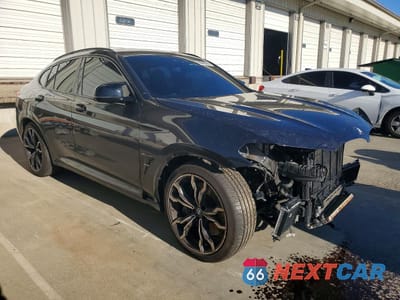 Czwarte zdjęcie samochodu z boku: 2020 BMW X4 M COMPETITION VIN:5YMUJ0C04LLA99459 - miniatura