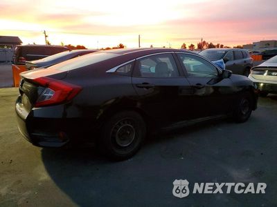 Trzecie zdjęcie samochodu z tyłu: 2017 HONDA CIVIC LX VIN:19XFC2E5XHE005601 - miniatura