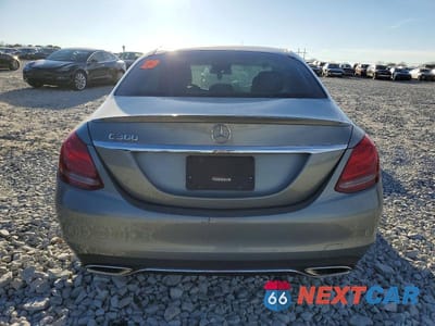 Zdjęcie 6 z 11 samochodu: 2015 MERCEDES-BENZ C 300 VIN:55SWF4JB0FU056433 - miniatura