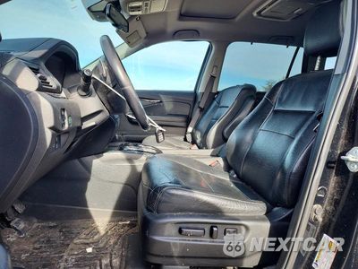Zdjęcie 7 z 12 samochodu: 2017 HONDA PILOT TOURING VIN:5FNYF6H98HB061245 - miniatura