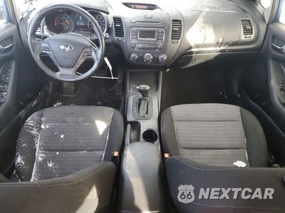 Zdjęcie 8 z 13 samochodu: 2015 KIA FORTE EX VIN:KNAFX4A87F5316120 - miniatura