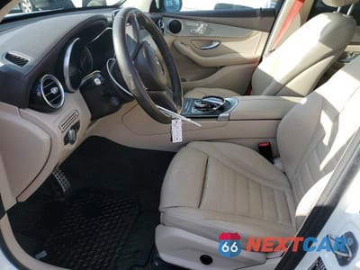 Zdjęcie 7 z 13 samochodu: 2018 MERCEDES-BENZ GLC 43 4MATIC AMG VIN:WDC0G6EB4JF383040 - miniatura