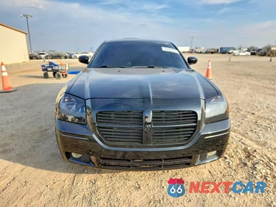 Piąte zdjęcie samochodu w środku: 2007 DODGE MAGNUM SXT VIN:2D4FV47V97H626157 - miniatura