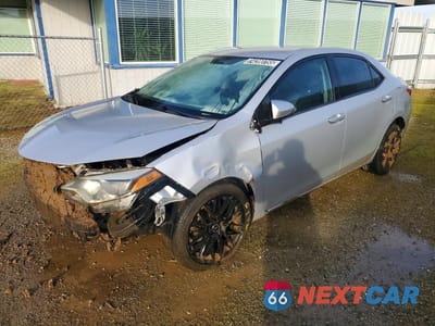 2015 TOYOTA COROLLA S 5YFBURHE3FP268010 - główne zdjęcie licytacji z USA - miniatura