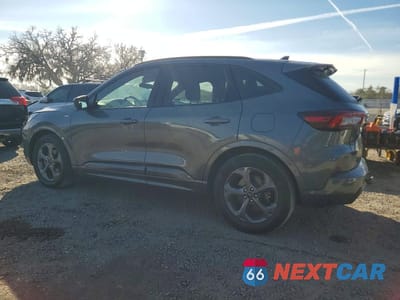 Drugie zdjęcie samochodu z przodu: 2023 FORD ESCAPE ST LINE VIN:1FMCU0MN2PUA85641 - miniatura