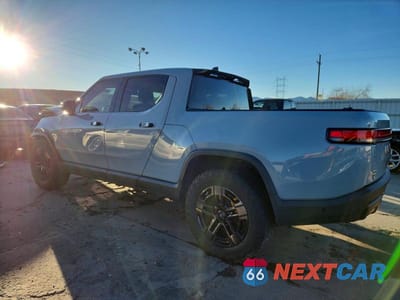 Drugie zdjęcie samochodu z przodu: 2022 RIVIAN R1T ADVENTURE VIN:7FCTGAAA7NN013001 - miniatura