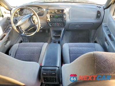 Zdjęcie 8 z 12 samochodu: 1999 FORD EXPLORER VIN:1FMZU34XXXZB03948 - miniatura