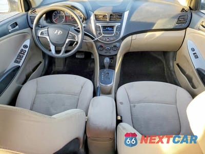 Zdjęcie 8 z 12 samochodu: 2016 HYUNDAI ACCENT SE VIN:KMHCT4AE2GU161311 - miniatura
