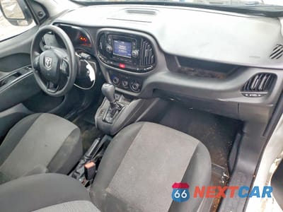 Zdjęcie 8 z 13 samochodu: 2019 RAM PROMASTER CITY DELIVERY VAN VIN:ZFBHRFAB3K6L89330 - miniatura