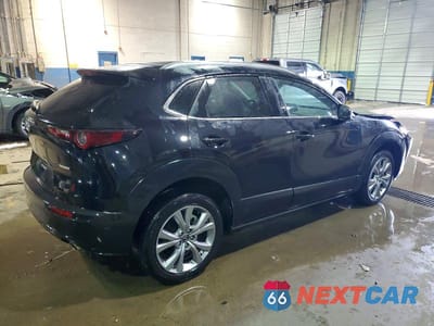 Trzecie zdjęcie samochodu z tyłu: 2022 MAZDA CX-30 SELECT VIN:3MVDMBBL5NM421871 - miniatura