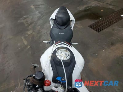 Piąte zdjęcie samochodu w środku: 2025 CF MOTO 450SS VIN:LCEPESLA2S6001263 - miniatura
