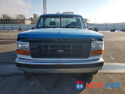 Piąte zdjęcie samochodu w środku: 1992 FORD F150 VIN:1FTCF15N1NKA93693 - miniatura