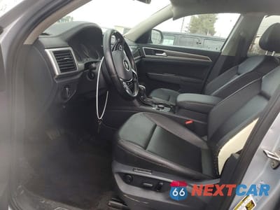 Zdjęcie 7 z 12 samochodu: 2018 VOLKSWAGEN ATLAS SEL VIN:1V2MR2CA1JC502201 - miniatura