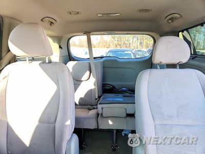 Zdjęcie 10 z 12 samochodu: 2016 KIA SEDONA LX VIN:KNDMB5C17G6082815 - miniatura