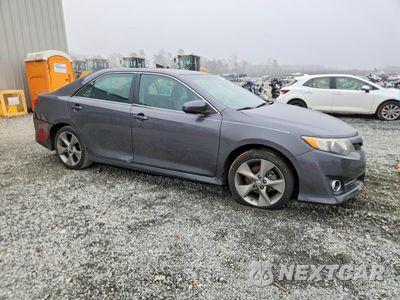 Czwarte zdjęcie samochodu z boku: 2012 TOYOTA CAMRY SE VIN:4T1BK1FK5CU014888 - miniatura
