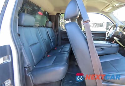 Zdjęcie 6 z 10 samochodu: 2011 GMC SIERRA K2500 SLE VIN:1GT220CG9BZ350933 - miniatura