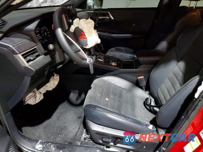 Zdjęcie 7 z 14 samochodu: 2024 MITSUBISHI OUTLANDER SE VIN:JA4J4VA89RZ029915 - miniatura