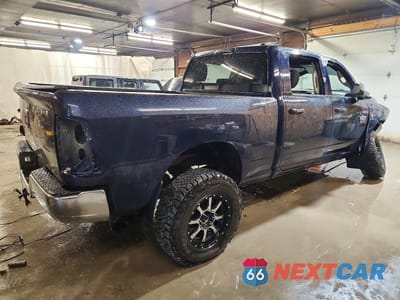 Trzecie zdjęcie samochodu z tyłu: 2012 DODGE RAM 2500 ST VIN:3C6UD5CL1CG225611 - miniatura