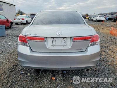 Zdjęcie 6 z 13 samochodu: 2012 HONDA ACCORD SE VIN:1HGCP2F64CA065059 - miniatura