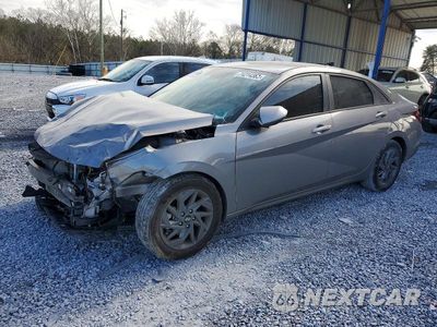 2024 HYUNDAI ELANTRA SEL KMHLM4DG5RU767957 - główne zdjęcie licytacji z USA - miniatura