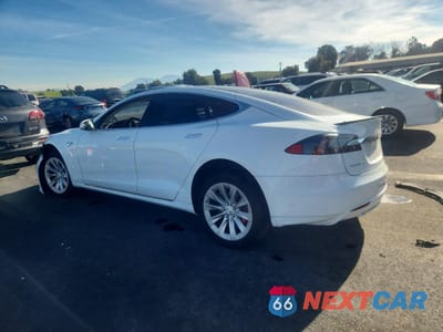 Drugie zdjęcie samochodu z przodu: 2014 TESLA MODEL S VIN:5YJSA1H17EFP37763 - miniatura