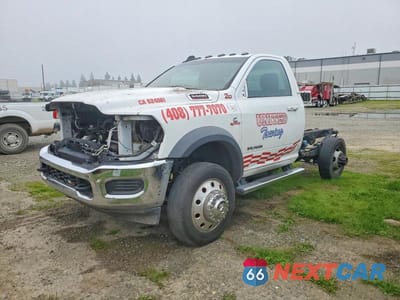 2019 RAM 5500 TRUCK CAB AND CHASSIS 3C7WRMAL3KG648160 - główne zdjęcie licytacji z USA - miniatura