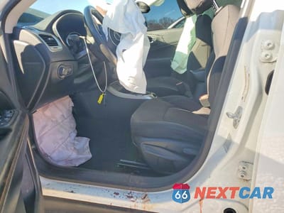 Zdjęcie 7 z 12 samochodu: 2018 JEEP COMPASS SPORT VIN:3C4NJCAB6JT318164 - miniatura