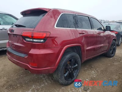 Trzecie zdjęcie samochodu z tyłu: 2015 JEEP GRAND CHEROKEE LAREDO VIN:1C4RJFAG3FC102323 - miniatura