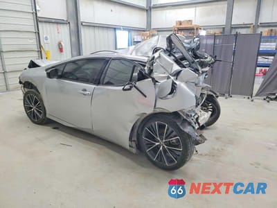 Drugie zdjęcie samochodu z przodu: 2024 TOYOTA PRIUS XLE VIN:JTDACAAU6R3031946 - miniatura