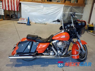 2012 HARLEY-DAVIDSON FLHX STREET GLIDE 1HD1KBM13CB658402 - główne zdjęcie licytacji z USA - miniatura