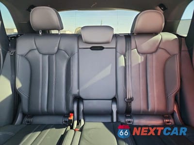 Zdjęcie 10 z 12 samochodu: 2023 AUDI SQ5 PRESTIGE VIN:WA1C4AFY4P2037288 - miniatura