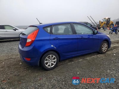 Trzecie zdjęcie samochodu z tyłu: 2013 HYUNDAI ACCENT GLS VIN:KMHCT5AE1DU083928 - miniatura