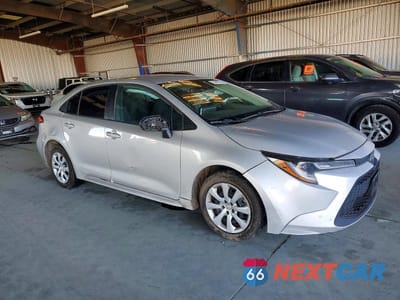 Czwarte zdjęcie samochodu z boku: 2021 TOYOTA COROLLA LE VIN:5YFEPMAE3MP191878 - miniatura