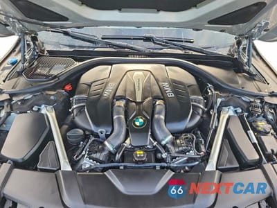 Zdjęcie 7 z 10 samochodu: 2018 BMW 750 I VIN:WBA7F0C56JGM23966 - miniatura