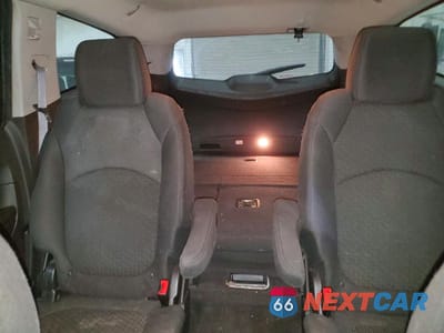 Zdjęcie 10 z 13 samochodu: 2011 CHEVROLET TRAVERSE LT VIN:1GNKRGED6BJ308068 - miniatura