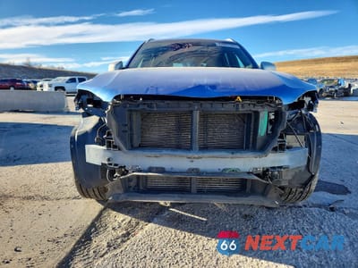 Piąte zdjęcie samochodu w środku: 2017 VOLVO XC90 T6 VIN:YV4A22PM9H1125889 - miniatura