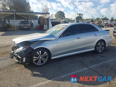 2016 MERCEDES-BENZ E 350 WDDHF5KB3GB193052 - główne zdjęcie licytacji z USA - miniatura