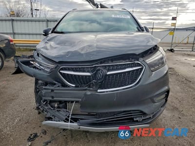 Piąte zdjęcie samochodu w środku: 2018 BUICK ENCORE ESSENCE VIN:KL4CJCSB1JB573497 - miniatura