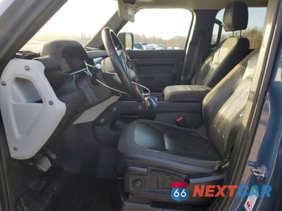 Zdjęcie 7 z 14 samochodu: 2020 LAND ROVER DEFENDER 110 S VIN:SALEJEEX9L2023350 - miniatura