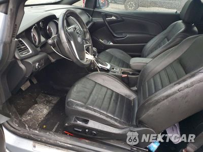 Zdjęcie 7 z 12 samochodu: 2016 BUICK CASCADA PREMIUM VIN:W04WT3N57GG051983 - miniatura