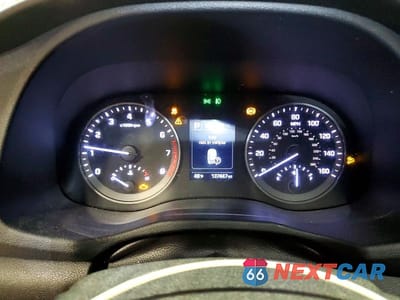 Zdjęcie 9 z 13 samochodu: 2018 HYUNDAI TUCSON VALUE VIN:KM8J3CA28JU775584 - miniatura