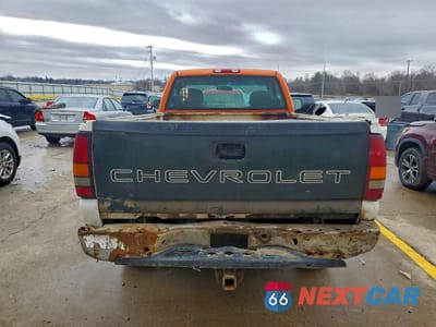 Zdjęcie 6 z 12 samochodu: 2001 GMC SIERRA K2500 HEAVY DUTY VIN:1GTHK24U91Z279354 - miniatura