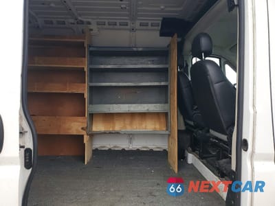 Zdjęcie 11 z 14 samochodu: 2018 RAM PROMASTER 2500 UTILITY / SERVICE VAN VIN:3C6TRVDG7JE104539 - miniatura