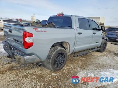 Trzecie zdjęcie samochodu z tyłu: 2020 TOYOTA TUNDRA VIN:5TFDY5F10LX877977 - miniatura