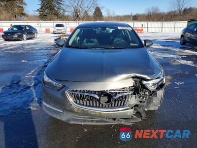 Piąte zdjęcie samochodu w środku: 2018 BUICK REGAL PREFERRED VIN:W04GL6SXXJ1122938 - miniatura