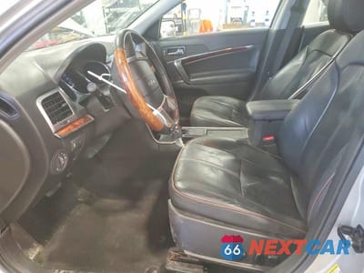 Zdjęcie 7 z 12 samochodu: 2011 LINCOLN MKZ VIN:3LNHL2JC3BR776295 - miniatura