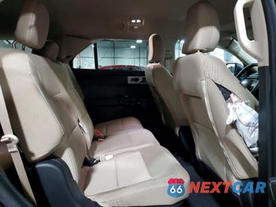 Zdjęcie 11 z 14 samochodu: 2024 FORD EXPLORER VIN:1FMSK8BB9RGA49892 - miniatura