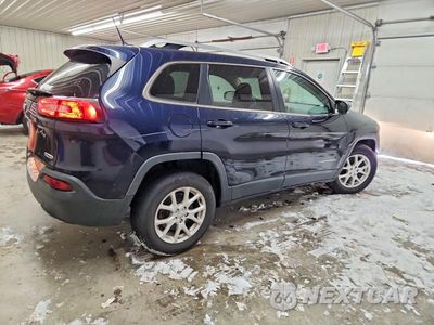 Trzecie zdjęcie samochodu z tyłu: 2015 JEEP CHEROKEE LATITUDE VIN:1C4PJMCSXFW541319 - miniatura